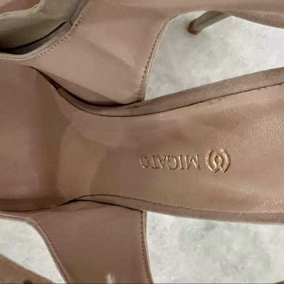 Suede closed toe sandals - Picture 4 of 9